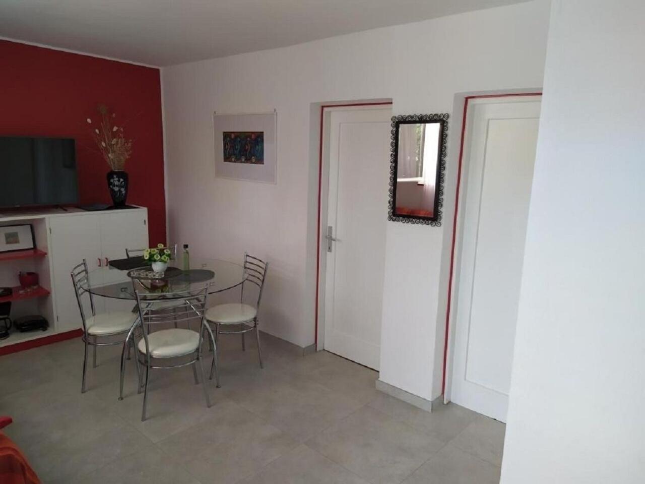 House Vlasta Primosten Bagian luar foto