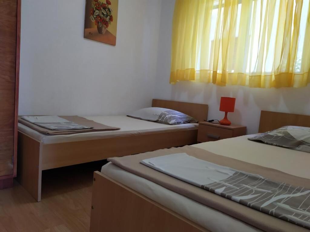 House Vlasta Primosten Bagian luar foto